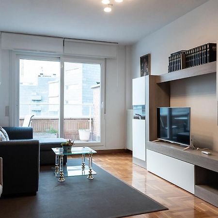 Coqueto Apartamento 2 Dormitorios Παμπλόνα Εξωτερικό φωτογραφία