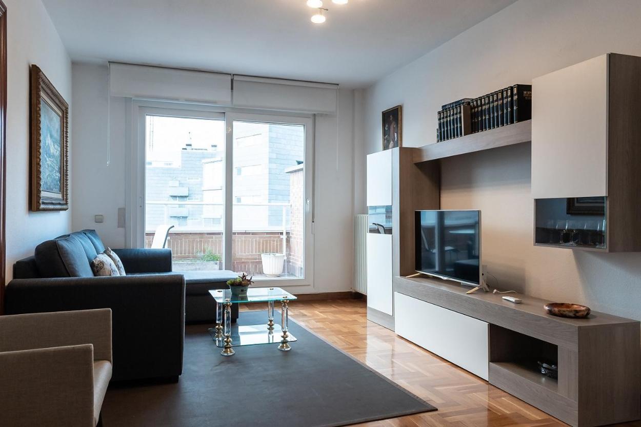 Coqueto Apartamento 2 Dormitorios Παμπλόνα Εξωτερικό φωτογραφία