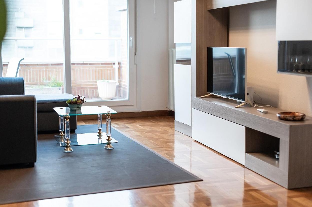 Coqueto Apartamento 2 Dormitorios Παμπλόνα Εξωτερικό φωτογραφία